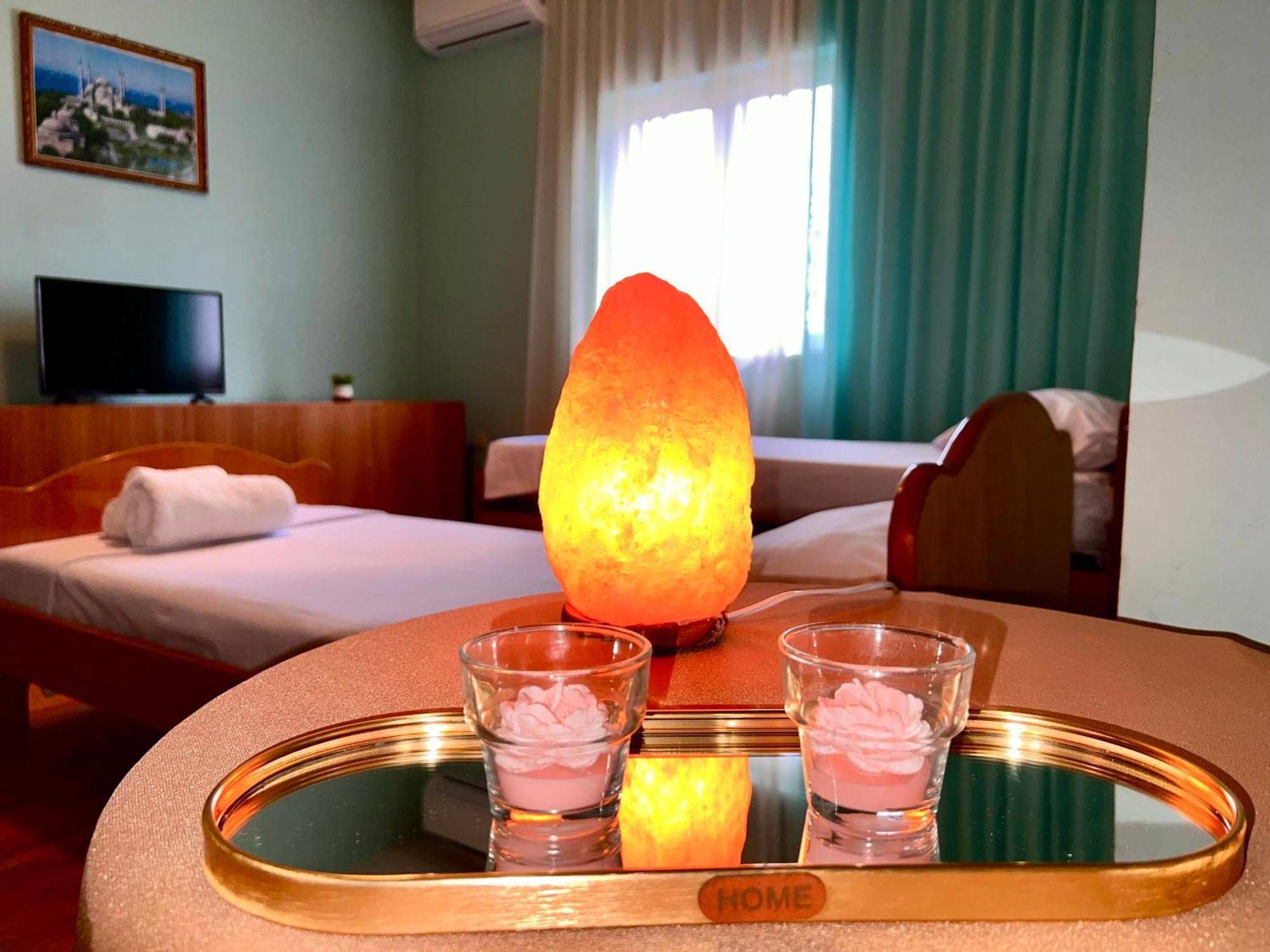 Berat Private Room In Haxhialiu Villa Bagian luar foto